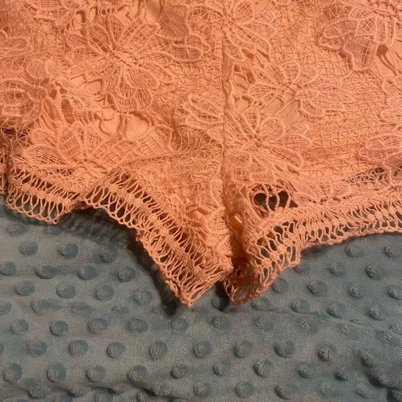 Missguided Lace Romper NWT - Picture 6 of 7